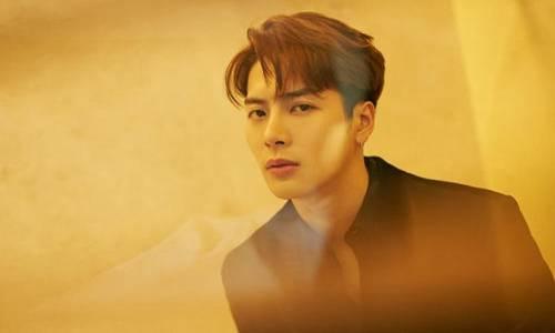 王嘉尔海外爆料照片视频,独家照片视频背后的故事